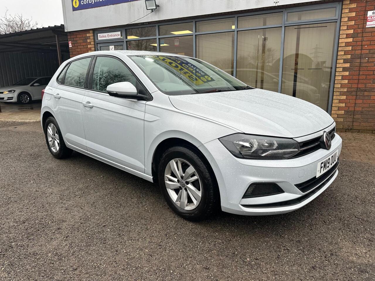 Volkswagen Polo FM19OUU