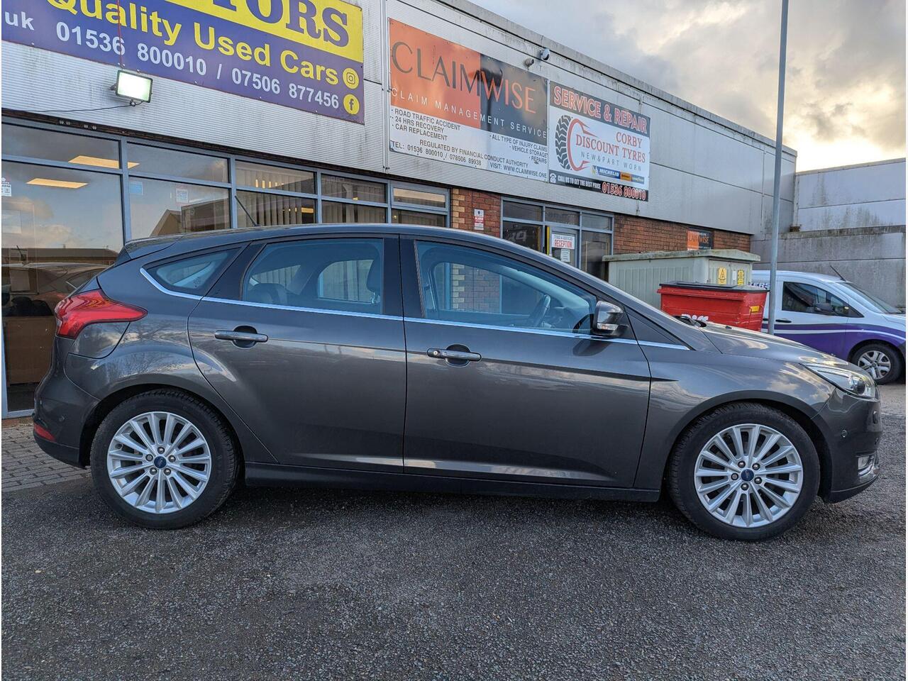 Ford Focus BF67VBL