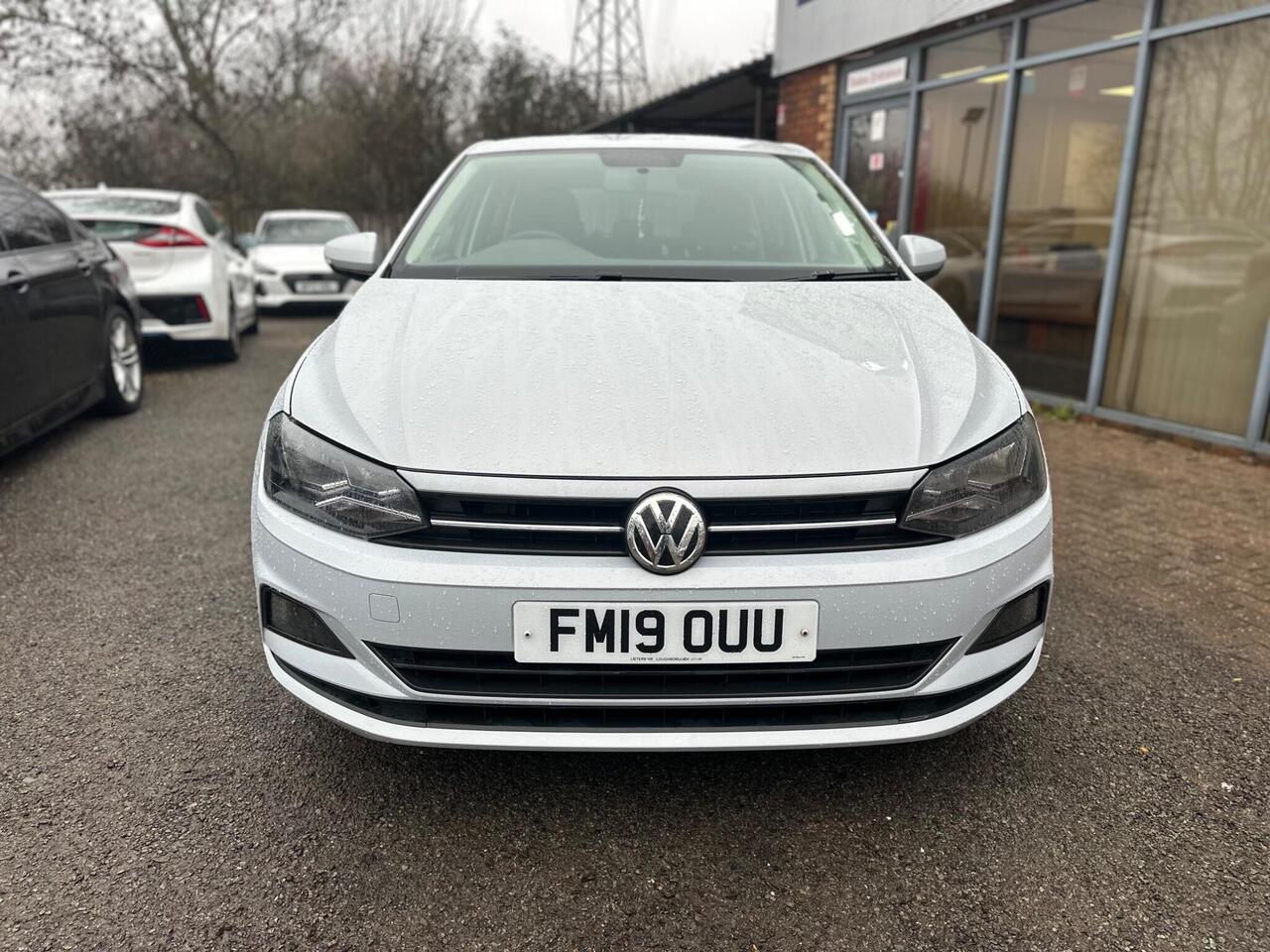Volkswagen Polo FM19OUU