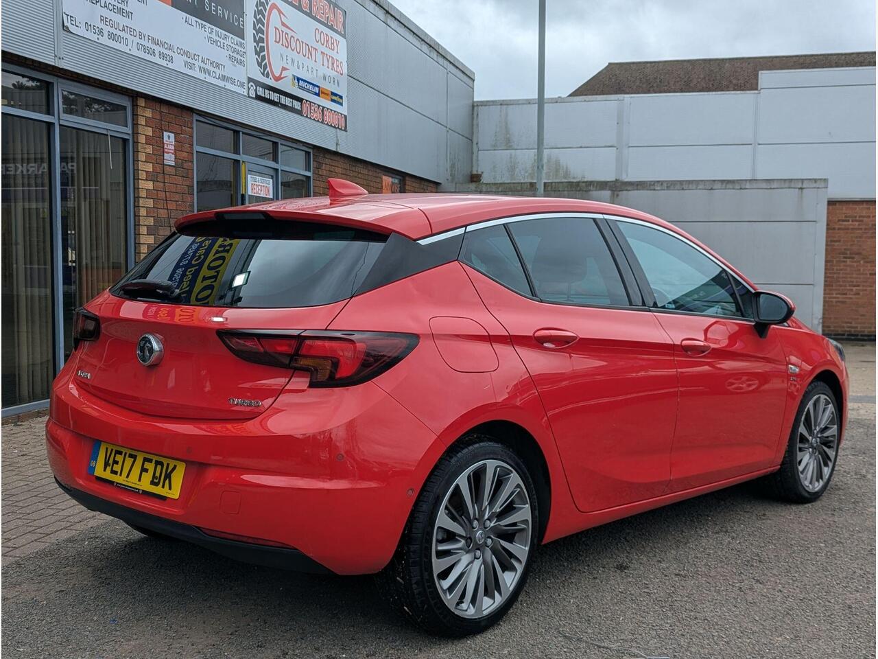 Vauxhall Astra VE17FDK