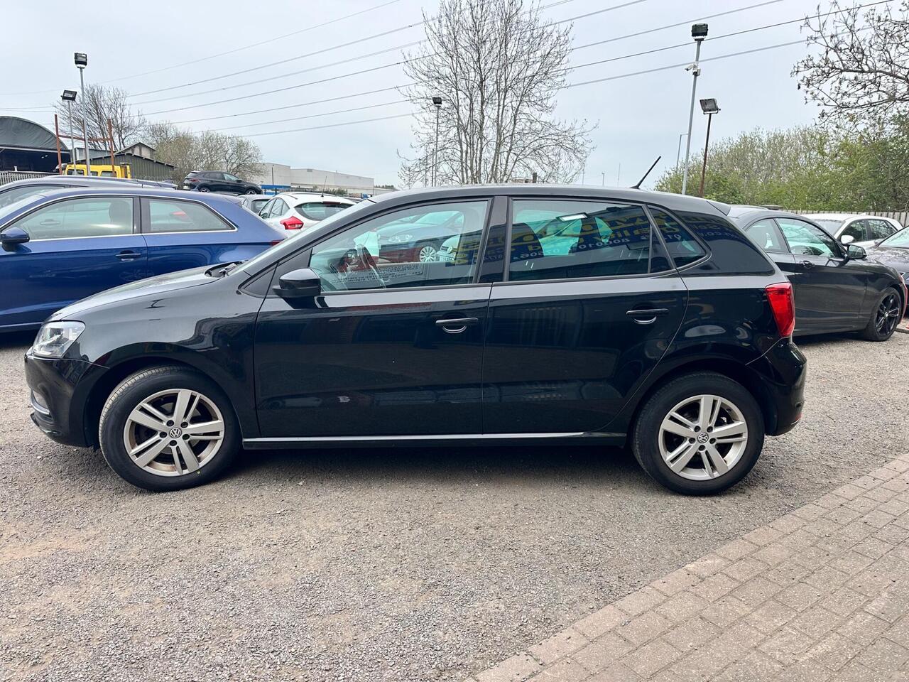 Volkswagen Polo PL17LDX