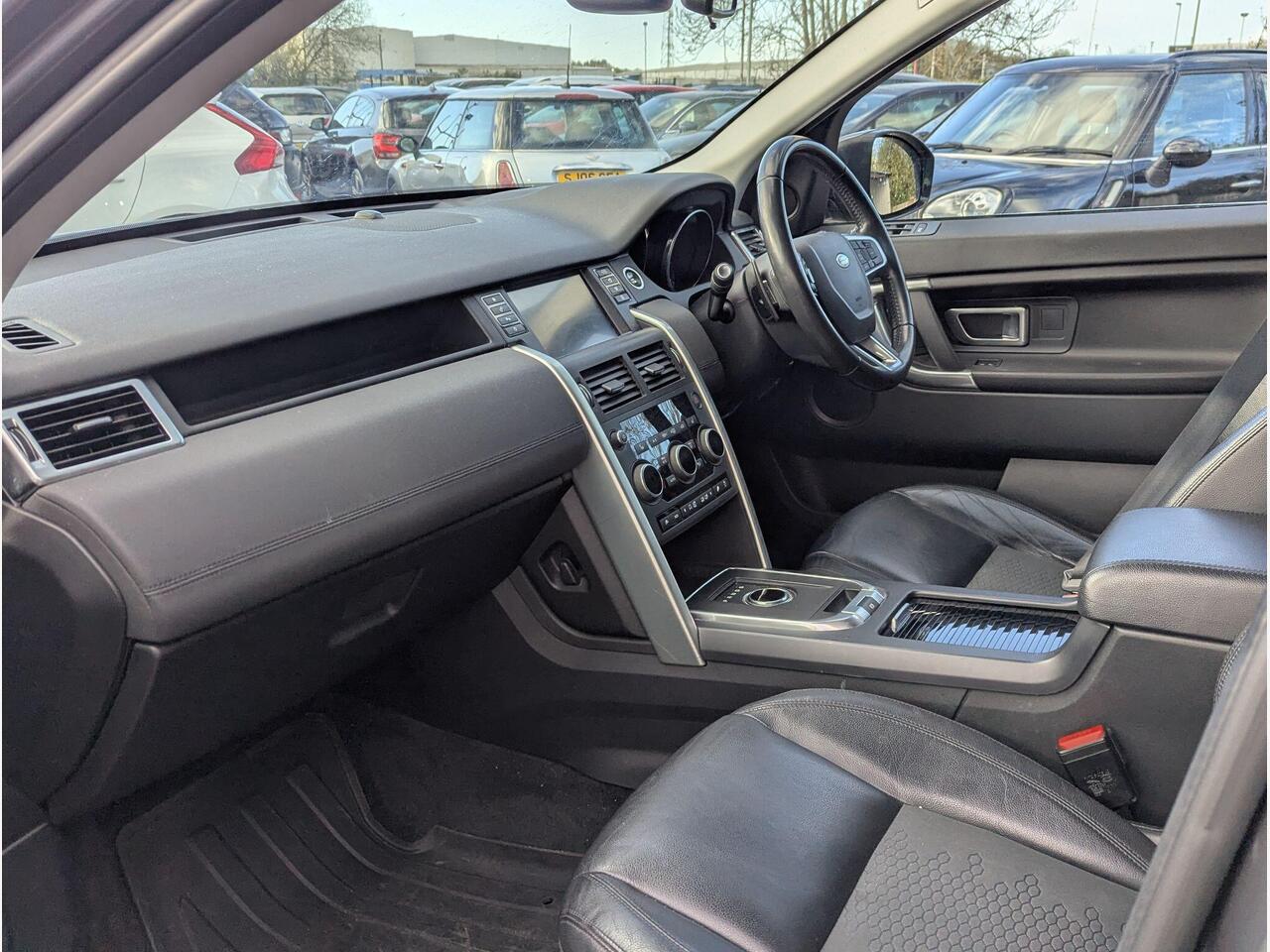 Land Rover Discovery Sport PN67FSP