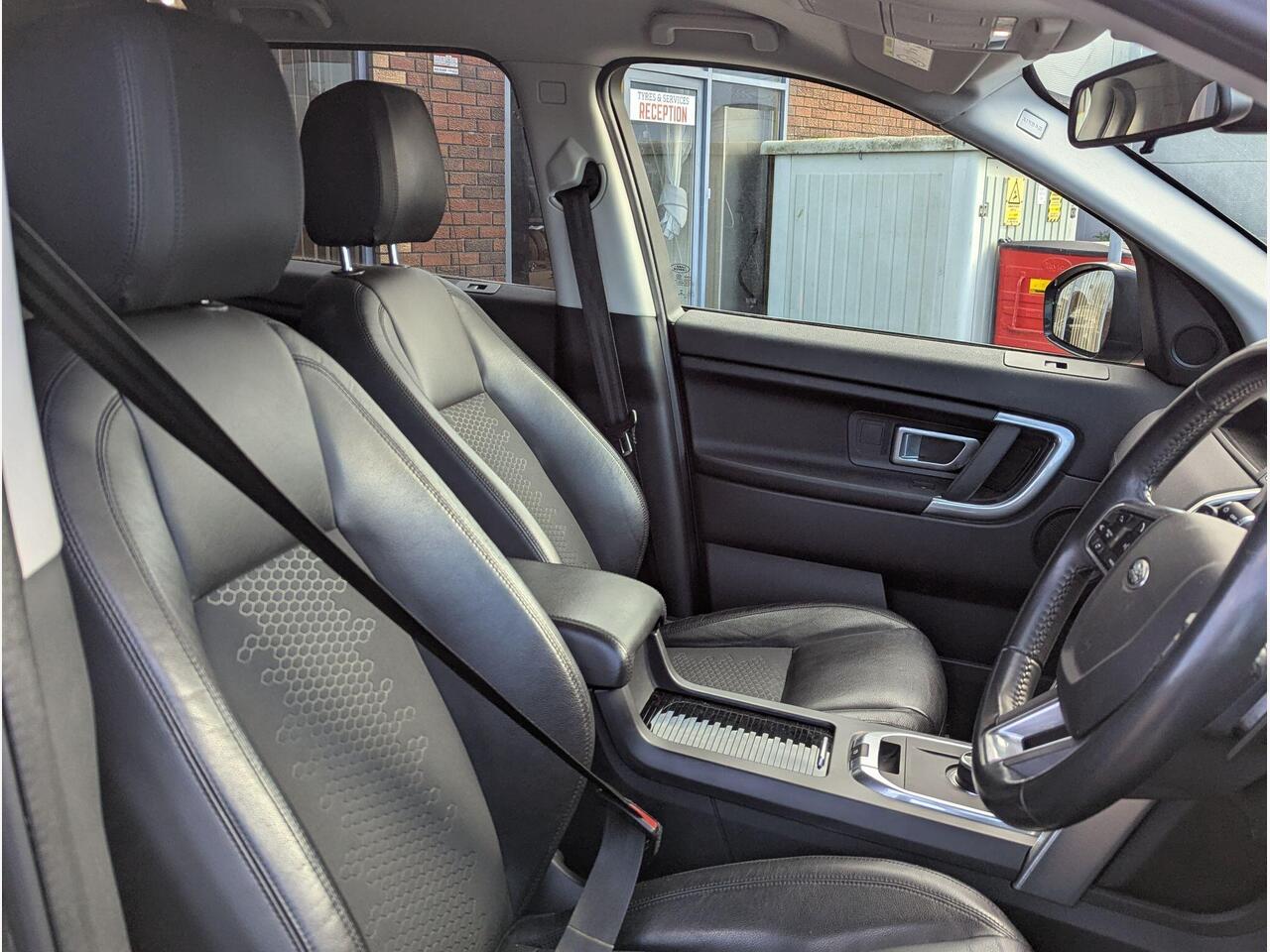 Land Rover Discovery Sport PN67FSP