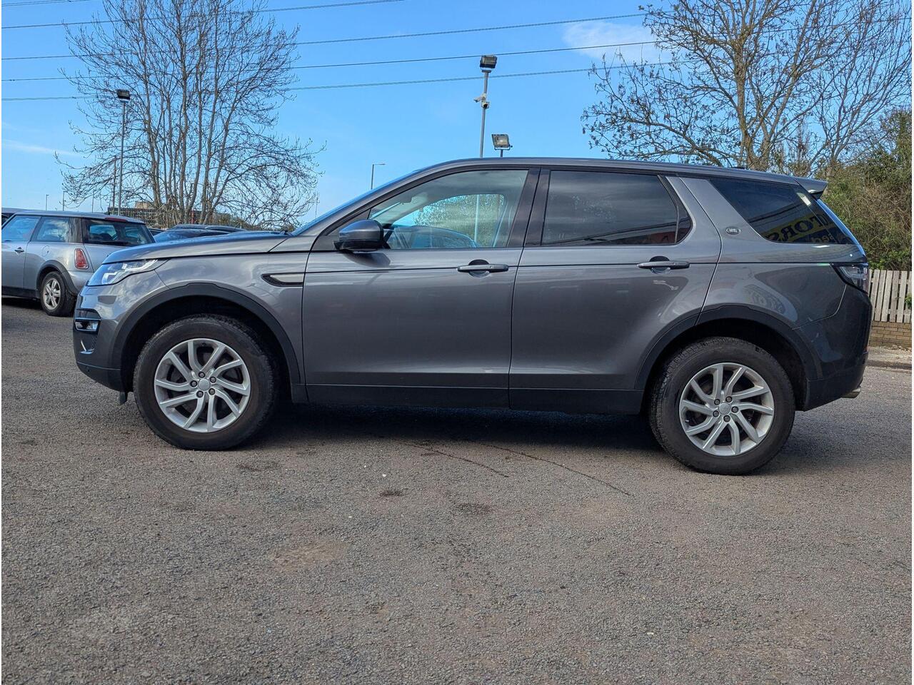 Land Rover Discovery Sport PN67FSP