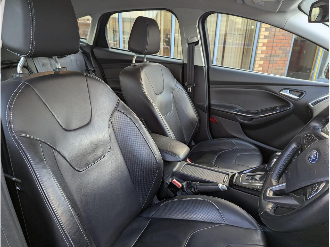Ford Focus BF67VBL