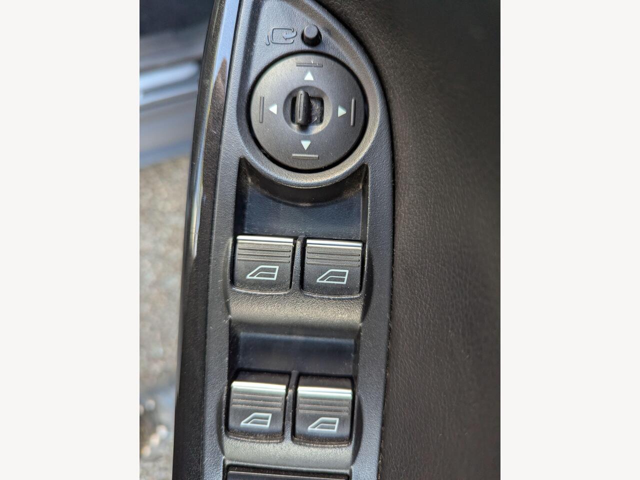 Ford Focus BF67VBL