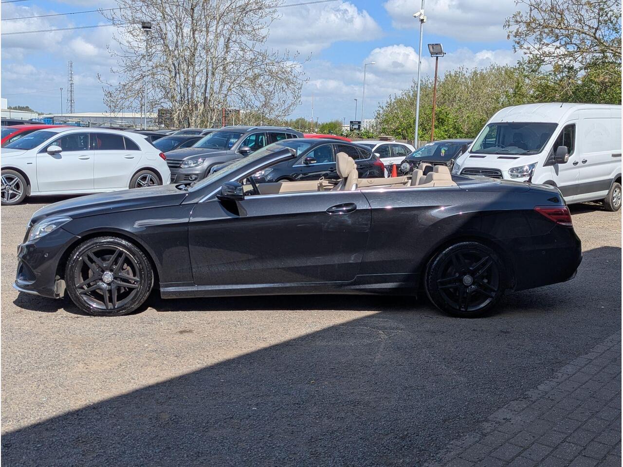 Mercedes-Benz E Class OE64XUG