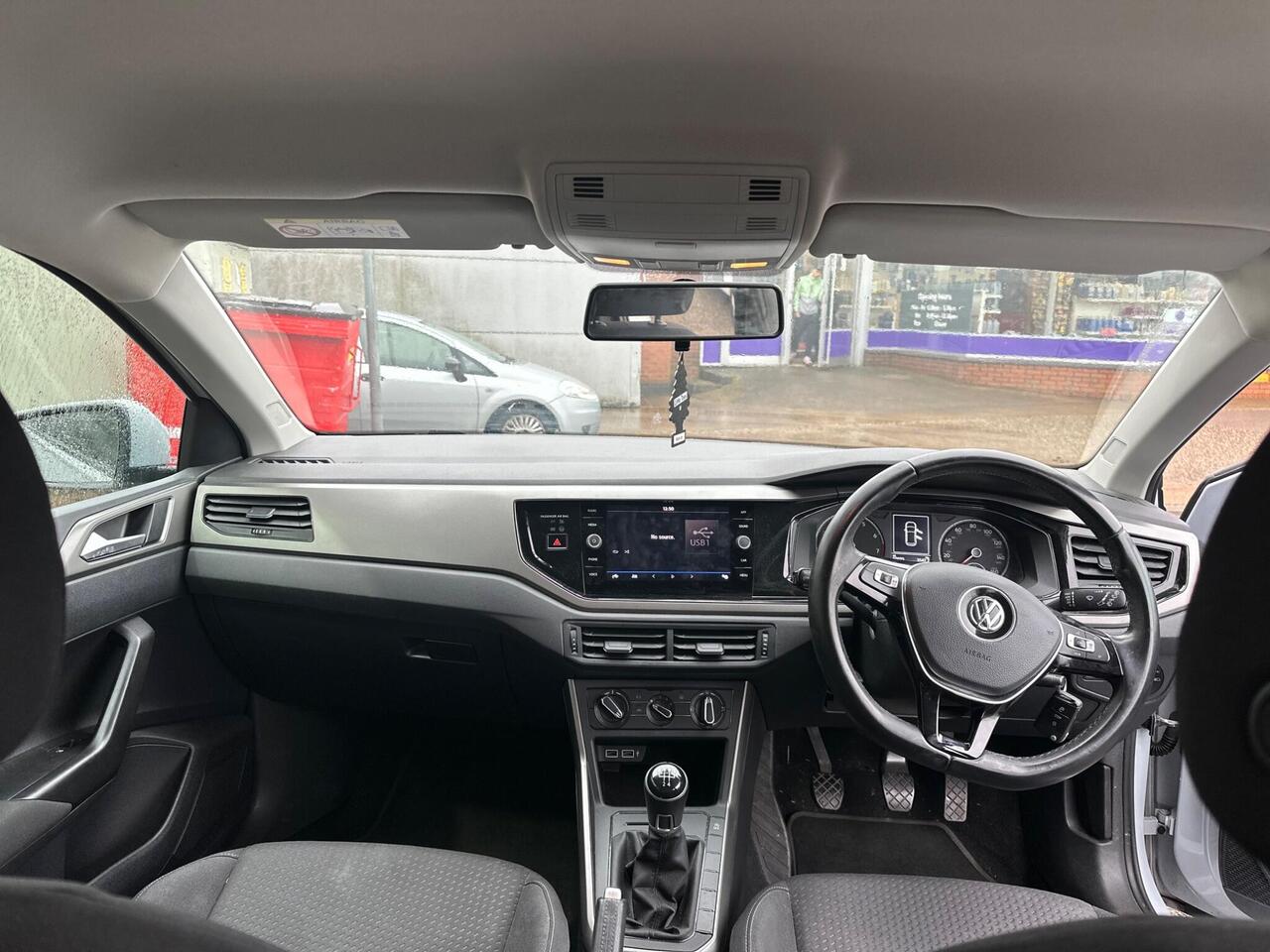 Volkswagen Polo FM19OUU