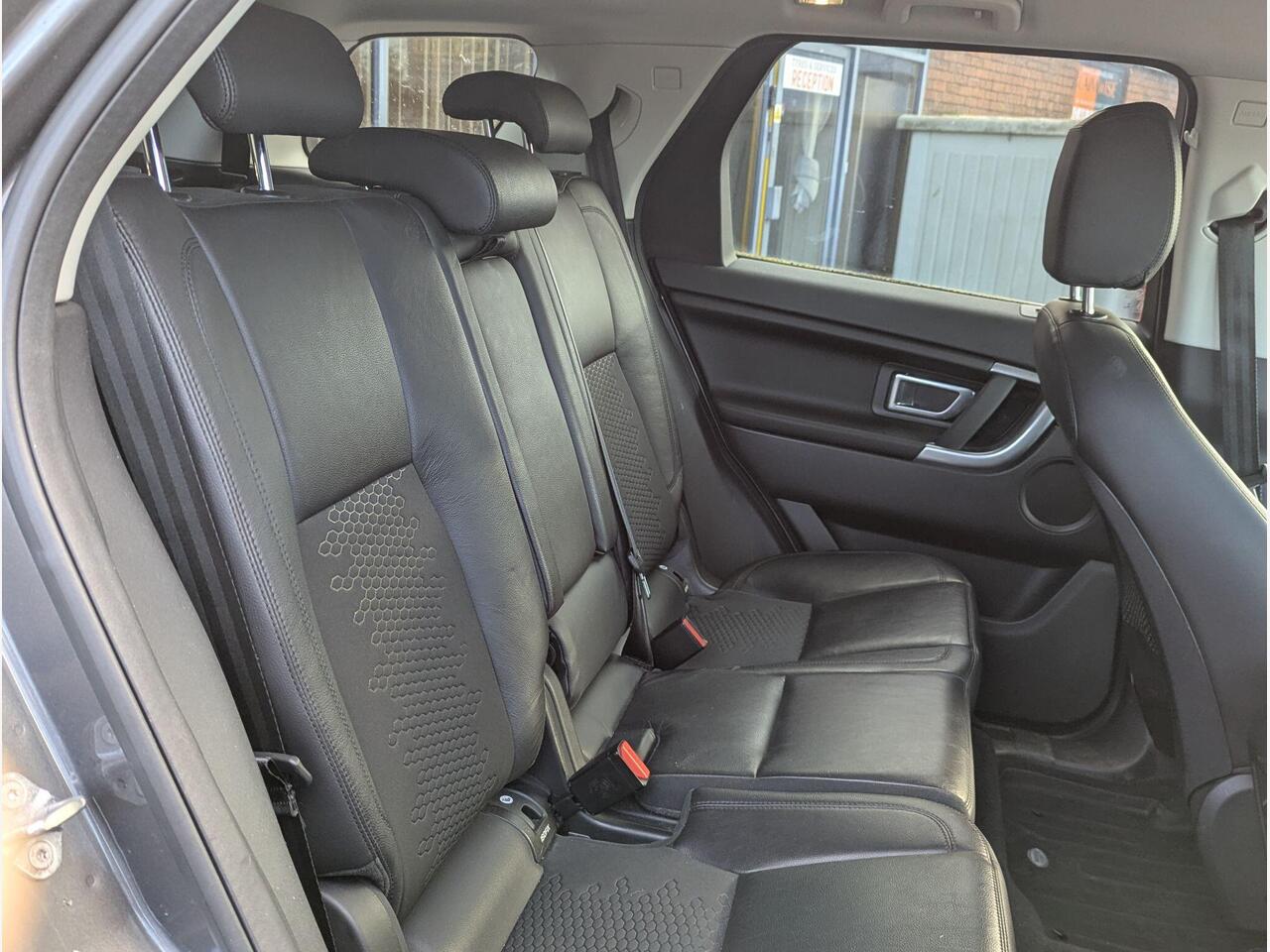 Land Rover Discovery Sport PN67FSP