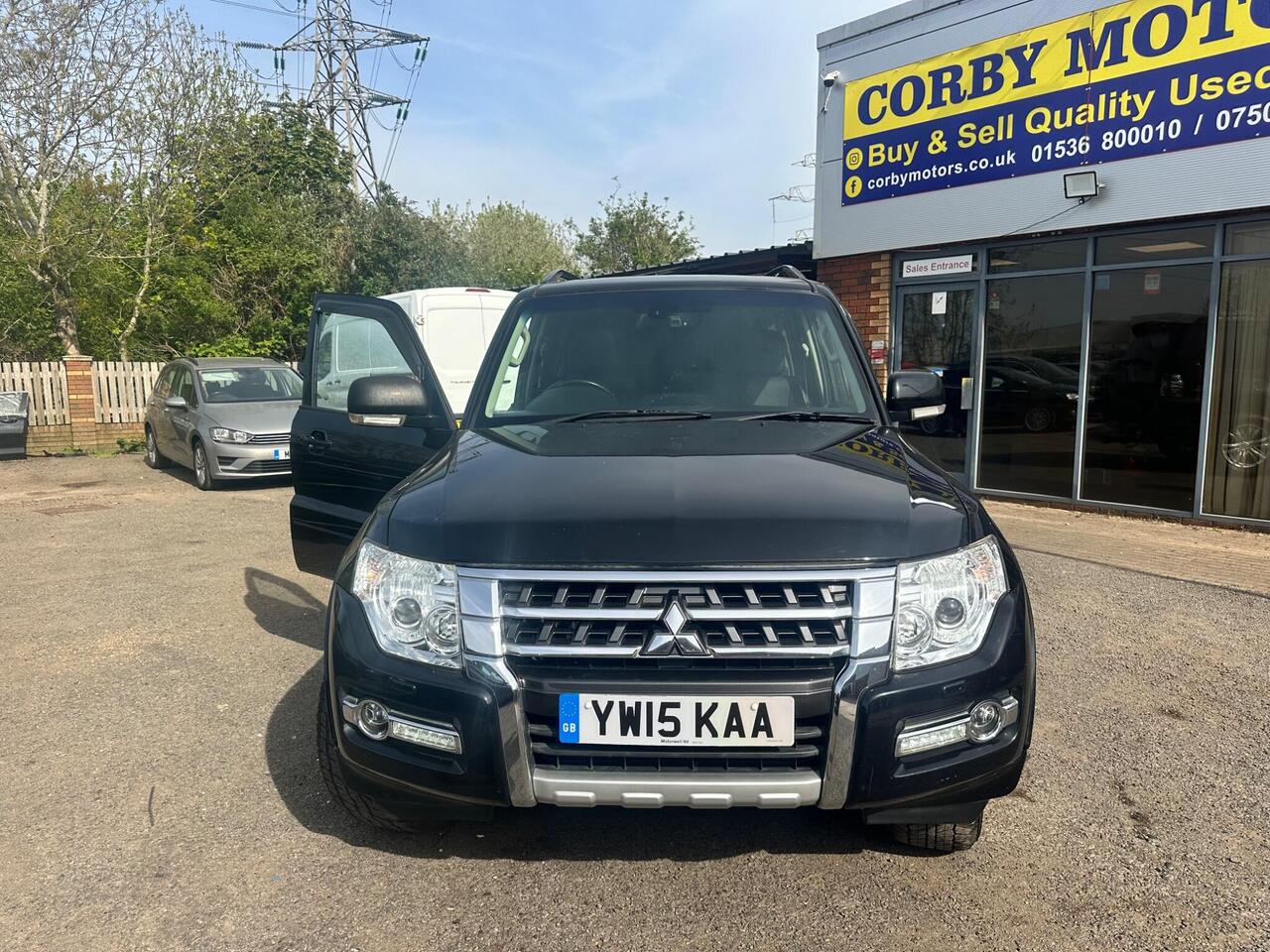 Mitsubishi Shogun YW15KAA