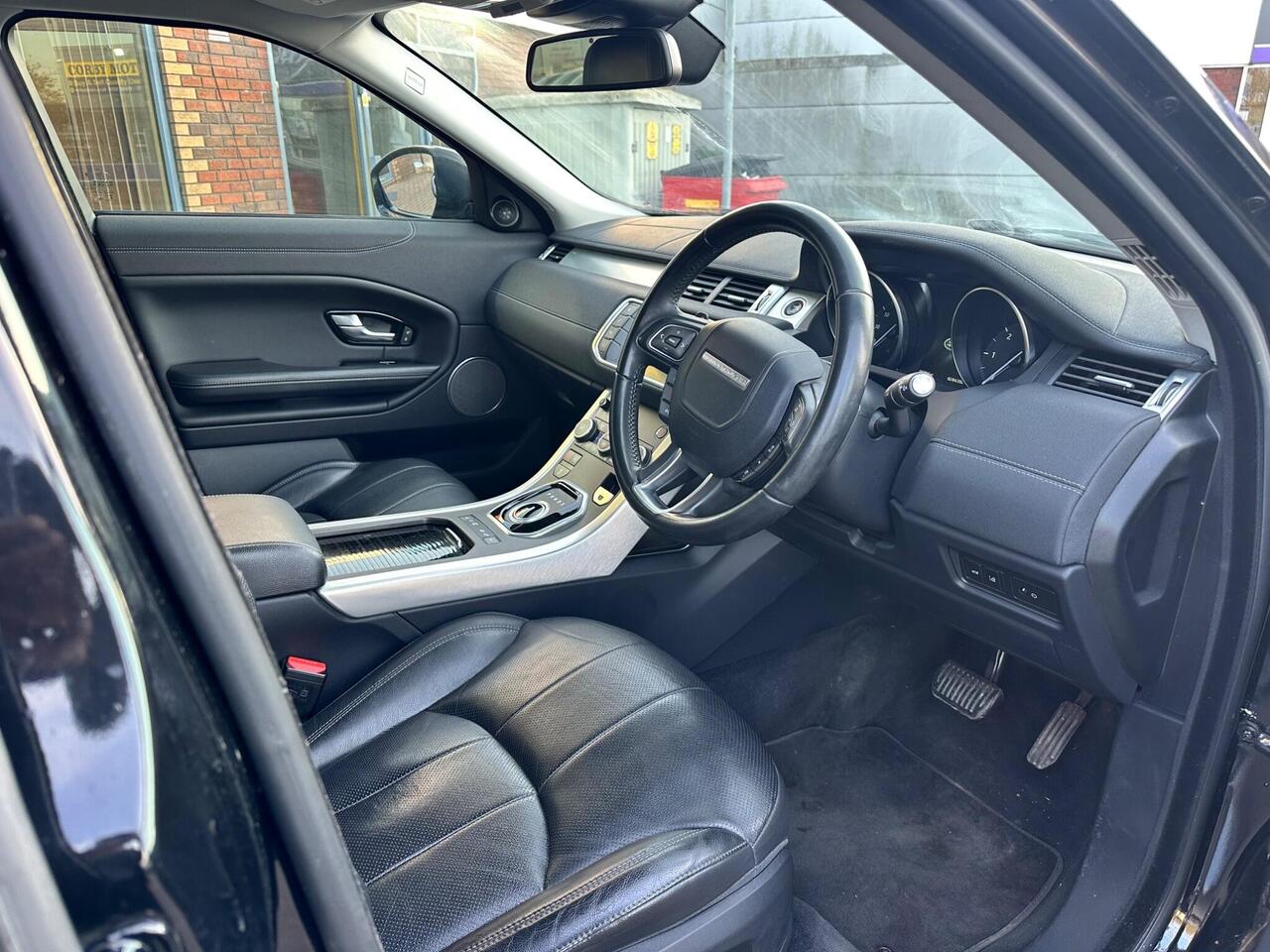 Land Rover Range Rover Evoque YK16WFZ