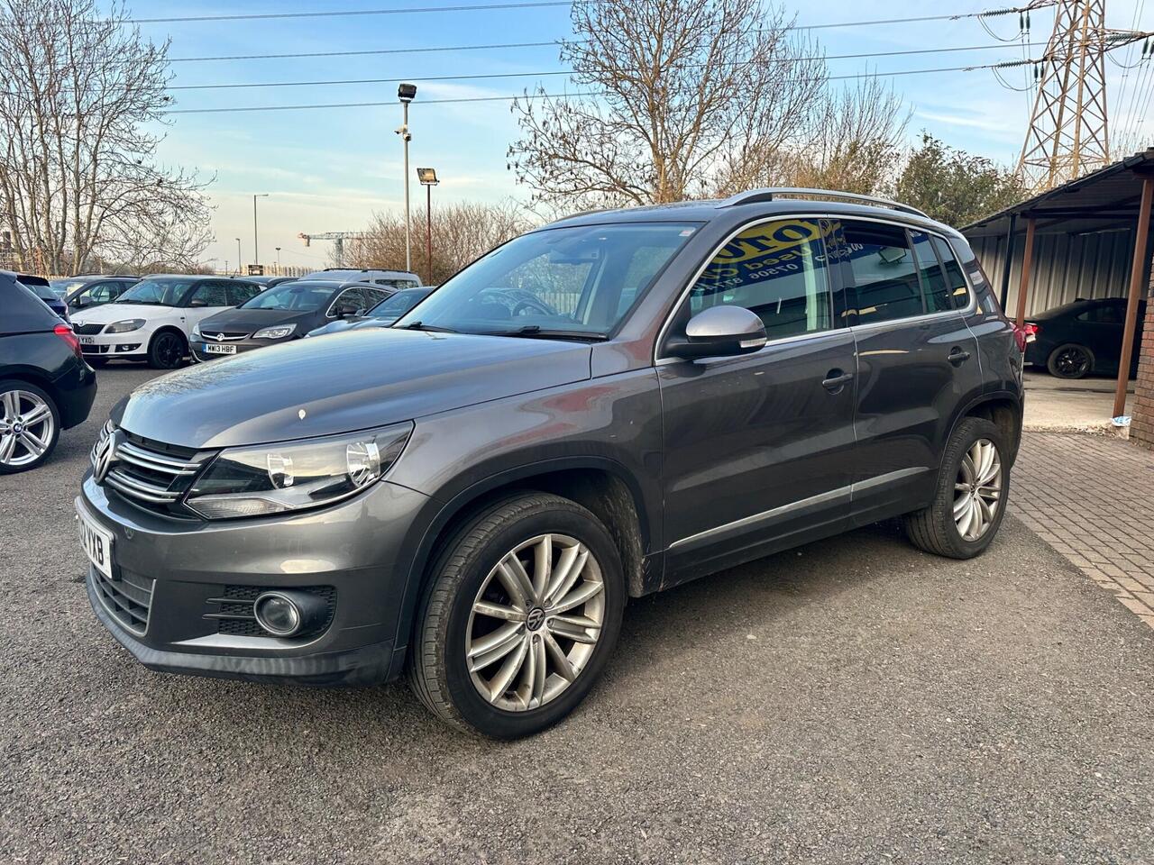 Volkswagen Tiguan LC12YXB
