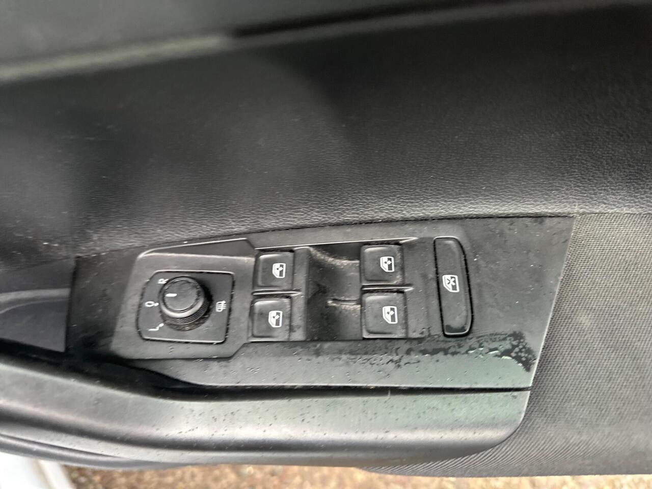 Volkswagen Polo FM19OUU