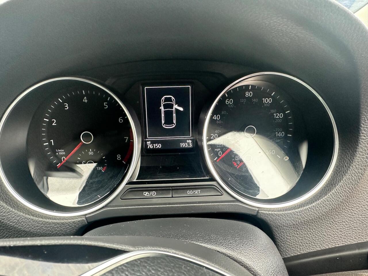 Volkswagen Polo PL17LDX
