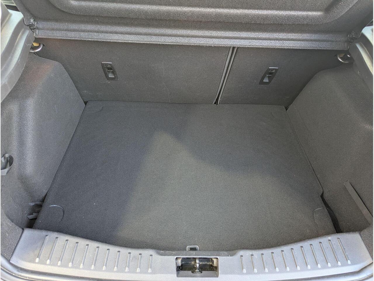 Ford Focus BF67VBL