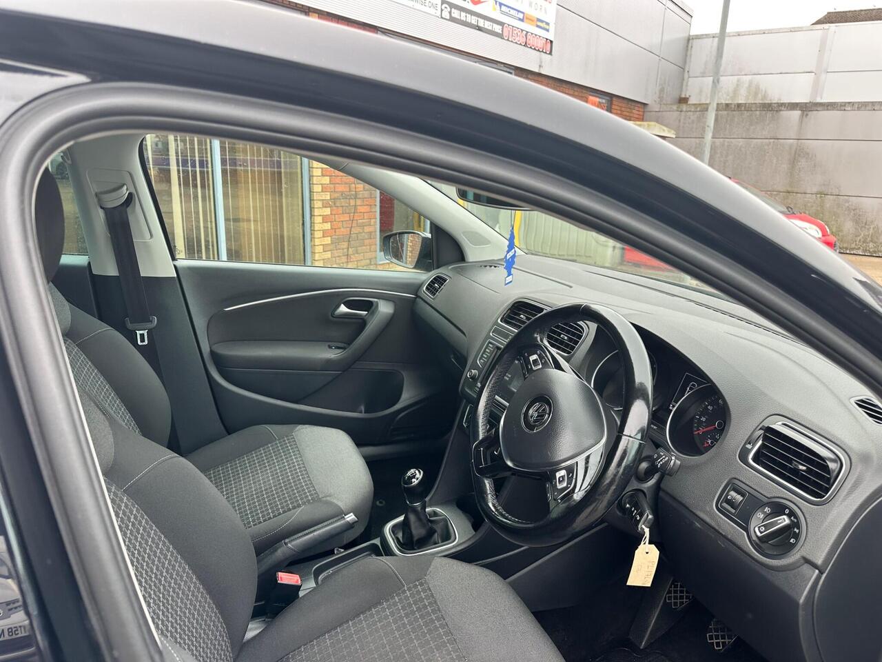 Volkswagen Polo PL17LDX