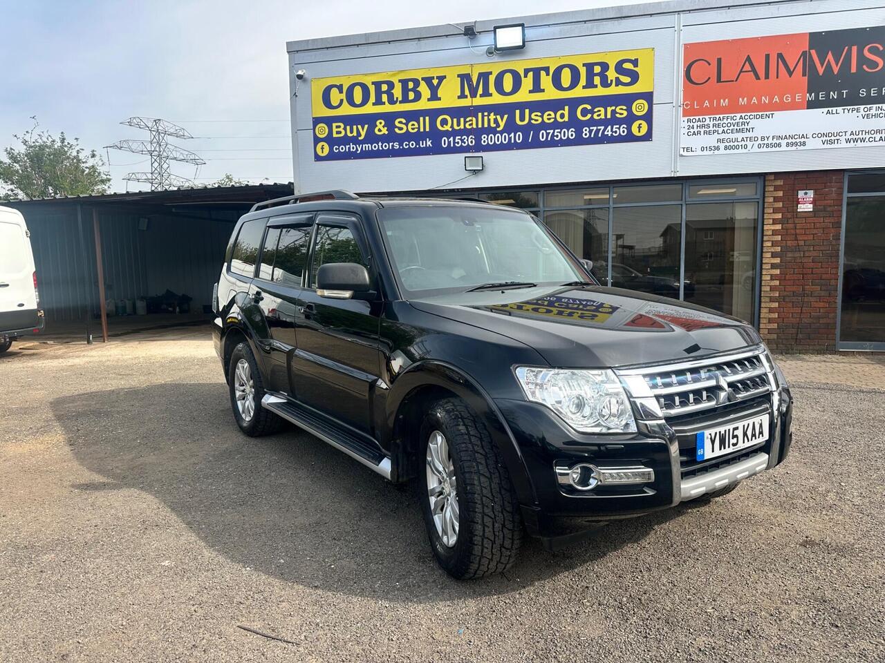 Mitsubishi Shogun YW15KAA