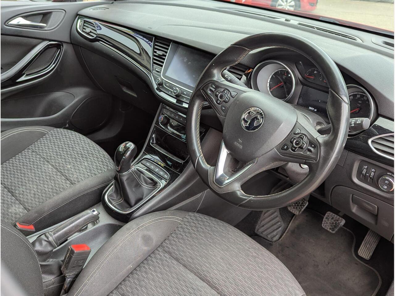 Vauxhall Astra VE17FDK