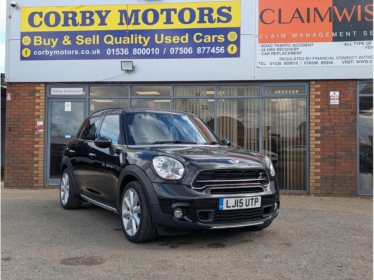 MINI Countryman LJ15UTP