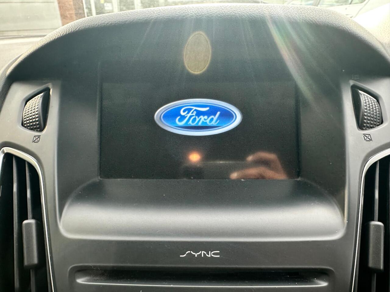 Ford Focus CK17HHD