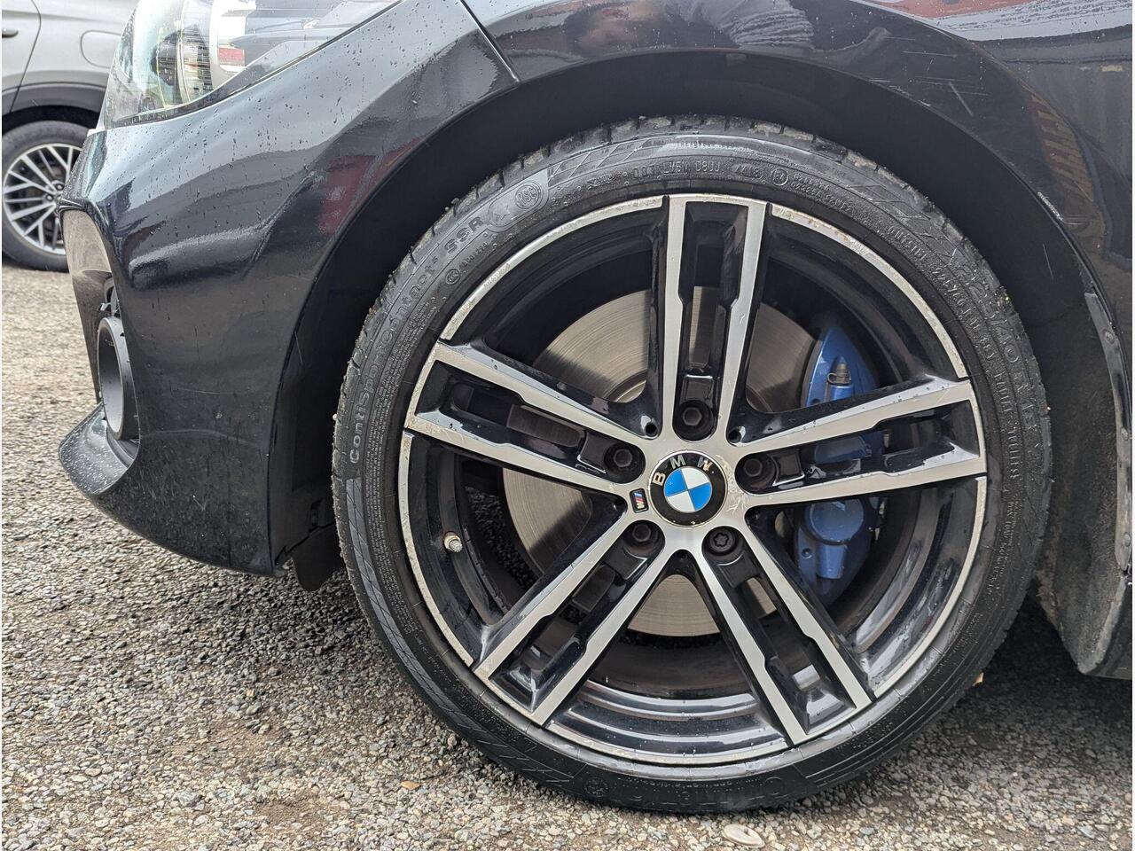 BMW 1 Series YC19UKR