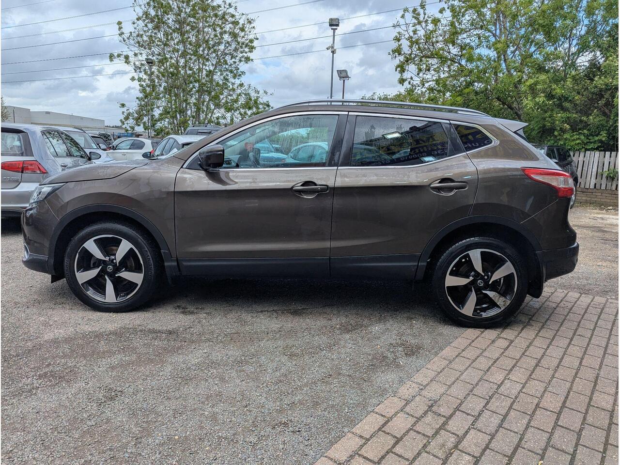 Nissan Qashqai BN66RZF