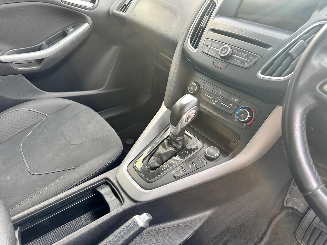 Ford Focus CK17HHD
