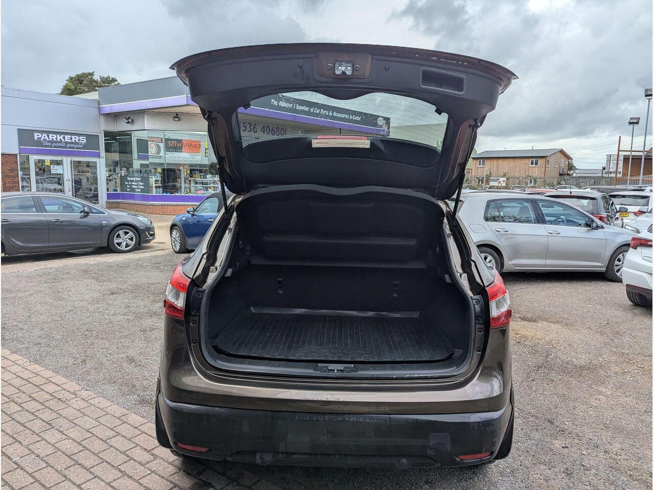 Nissan Qashqai BN66RZF