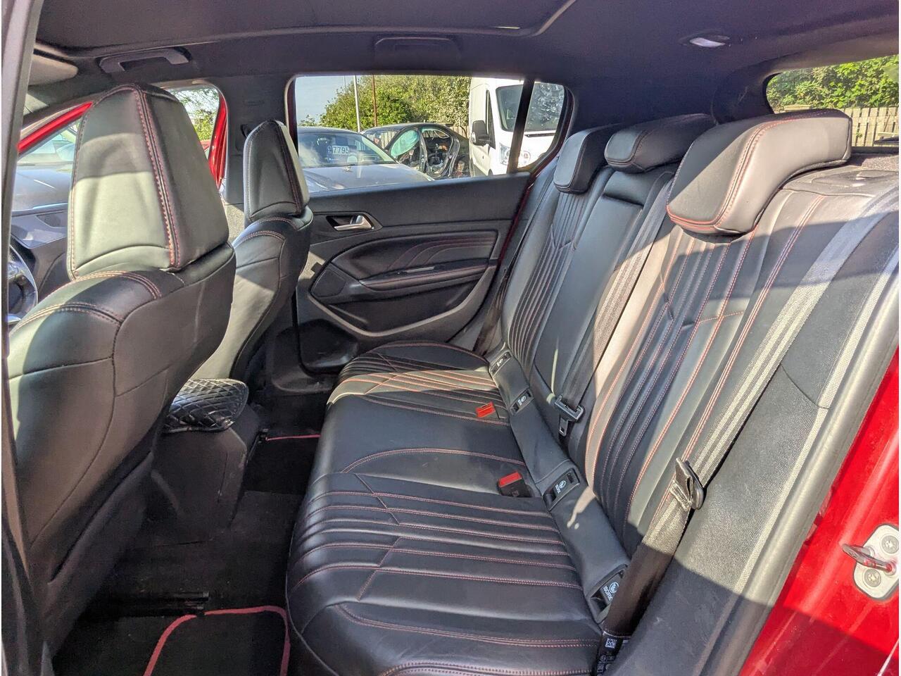 Peugeot 308 PN67XME
