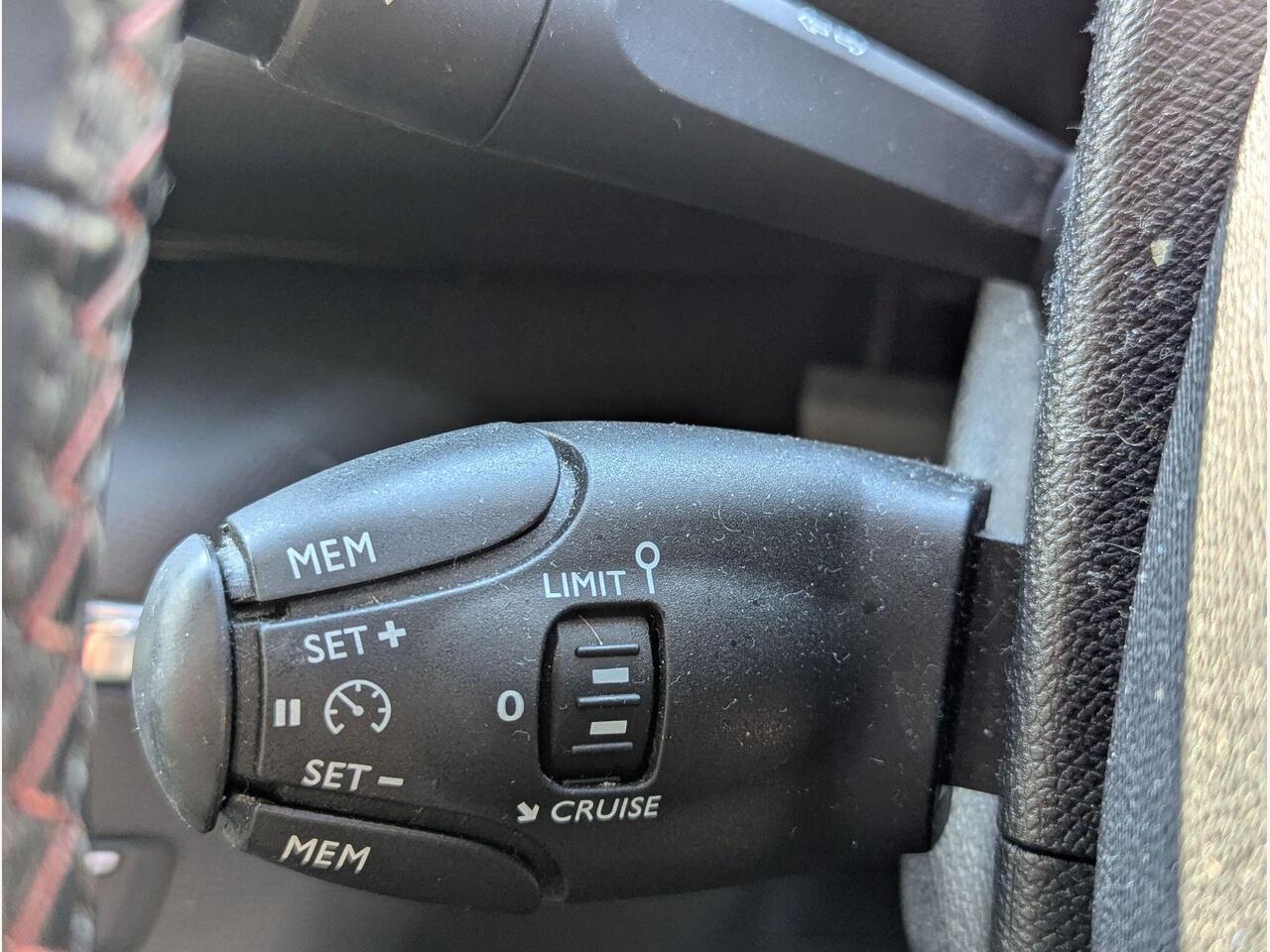 Peugeot 308 PN67XME