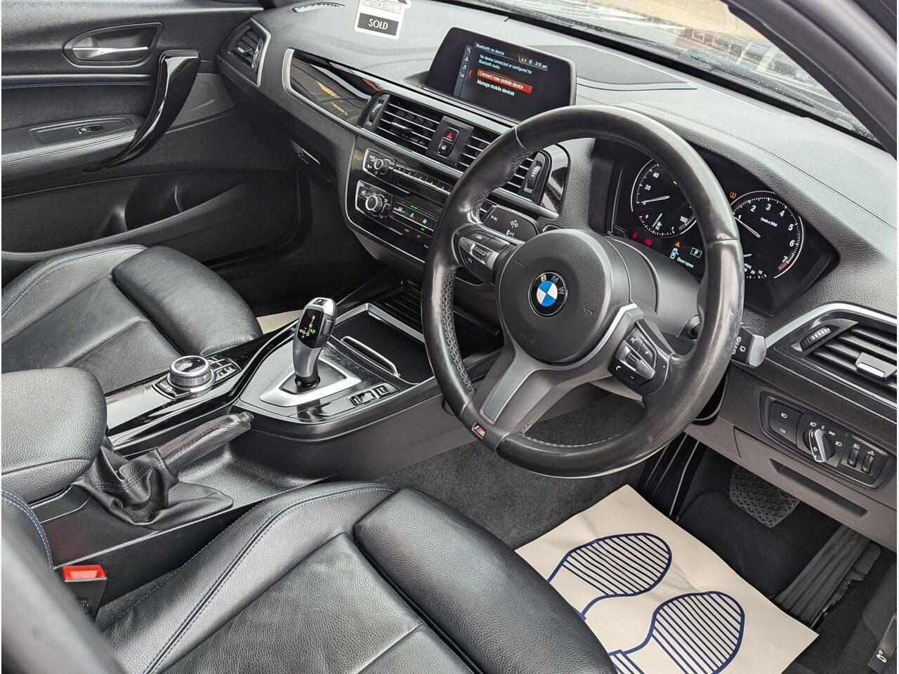 BMW 1 Series YC19UKR
