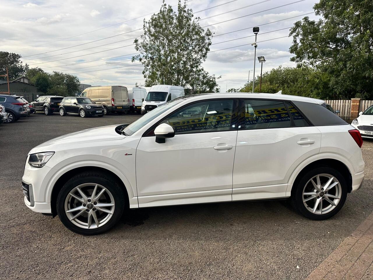 Audi Q2 AO18NMX