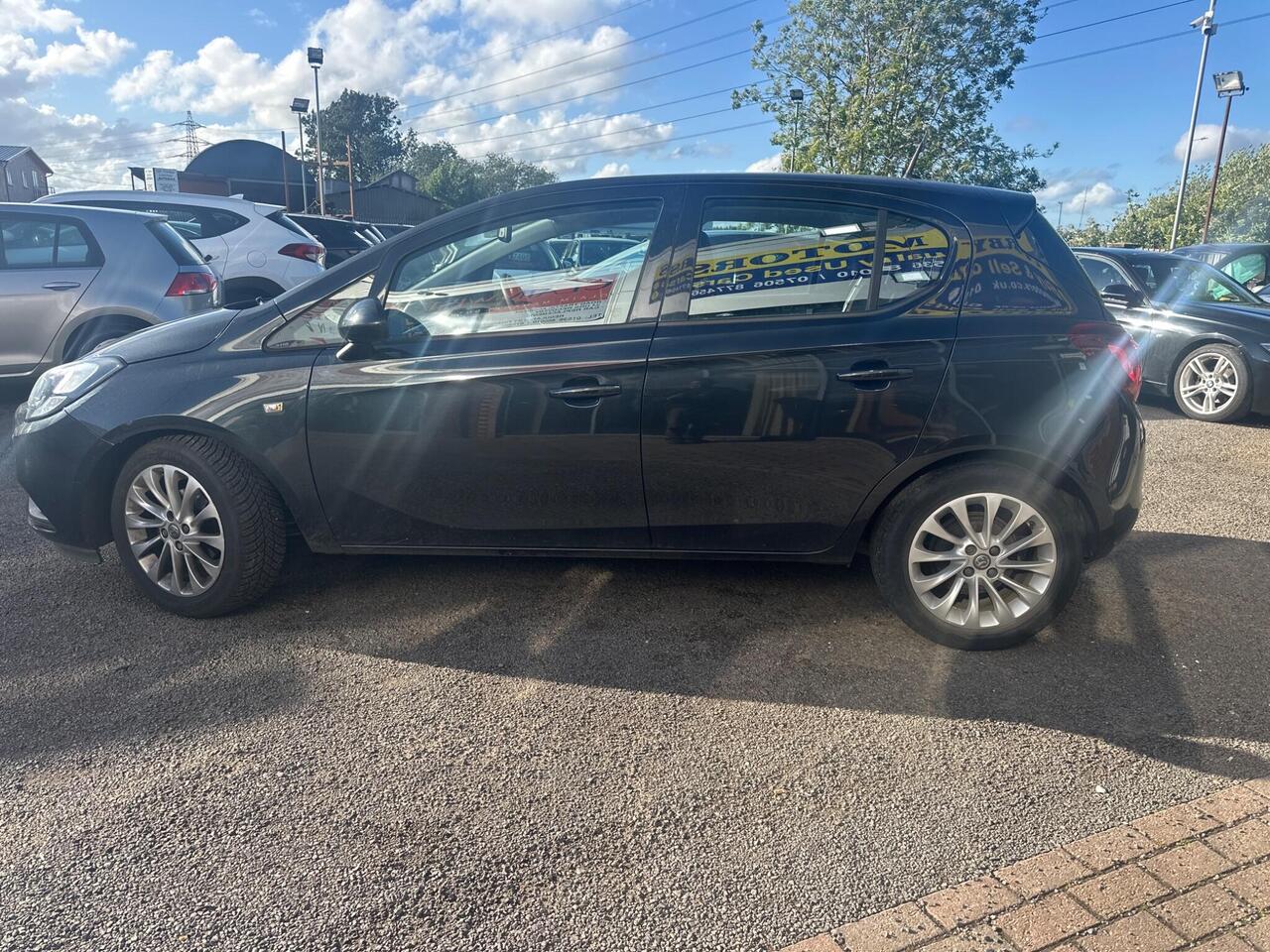 Vauxhall Corsa KP15OKS