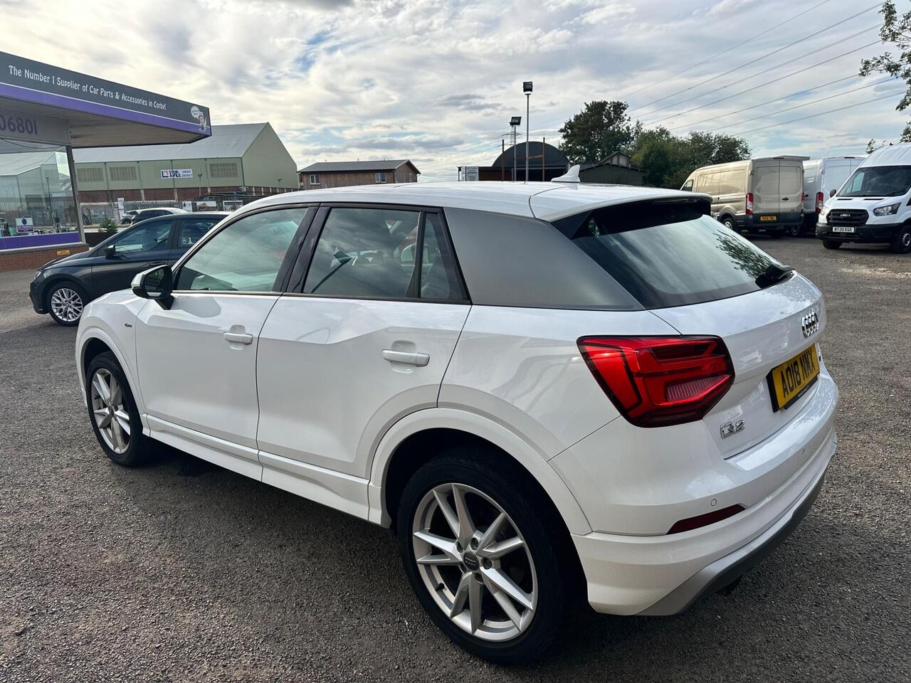 Audi Q2 AO18NMX