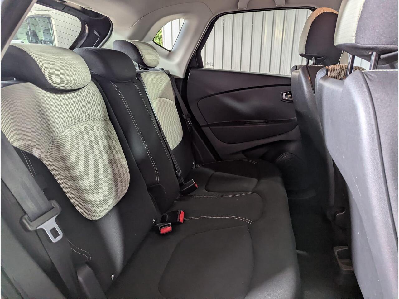 Renault Captur SA68GNZ Renault Captur SA68GNZ