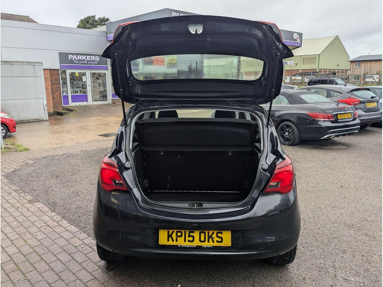 Vauxhall Corsa KP15OKS