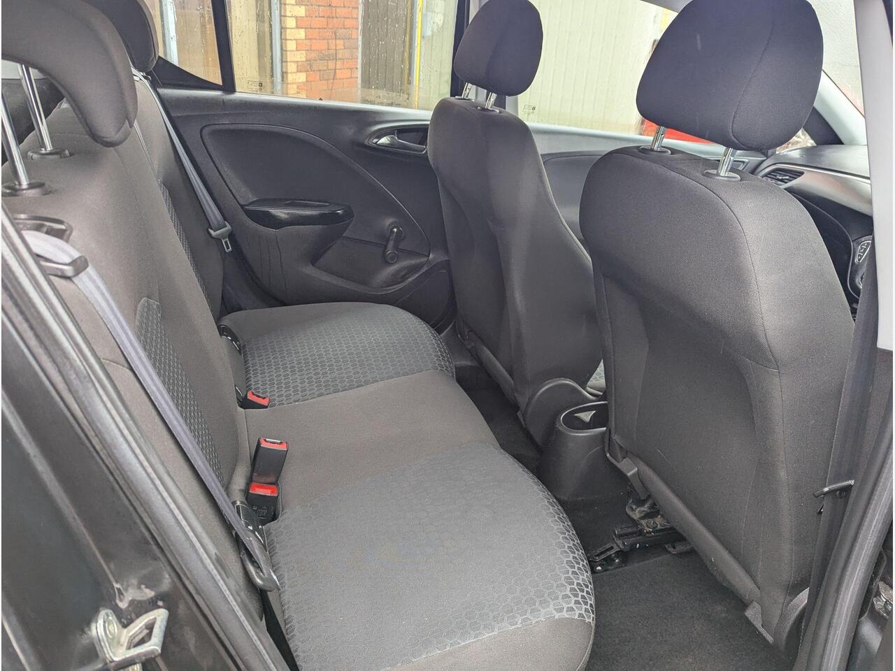 Vauxhall Corsa KP15OKS