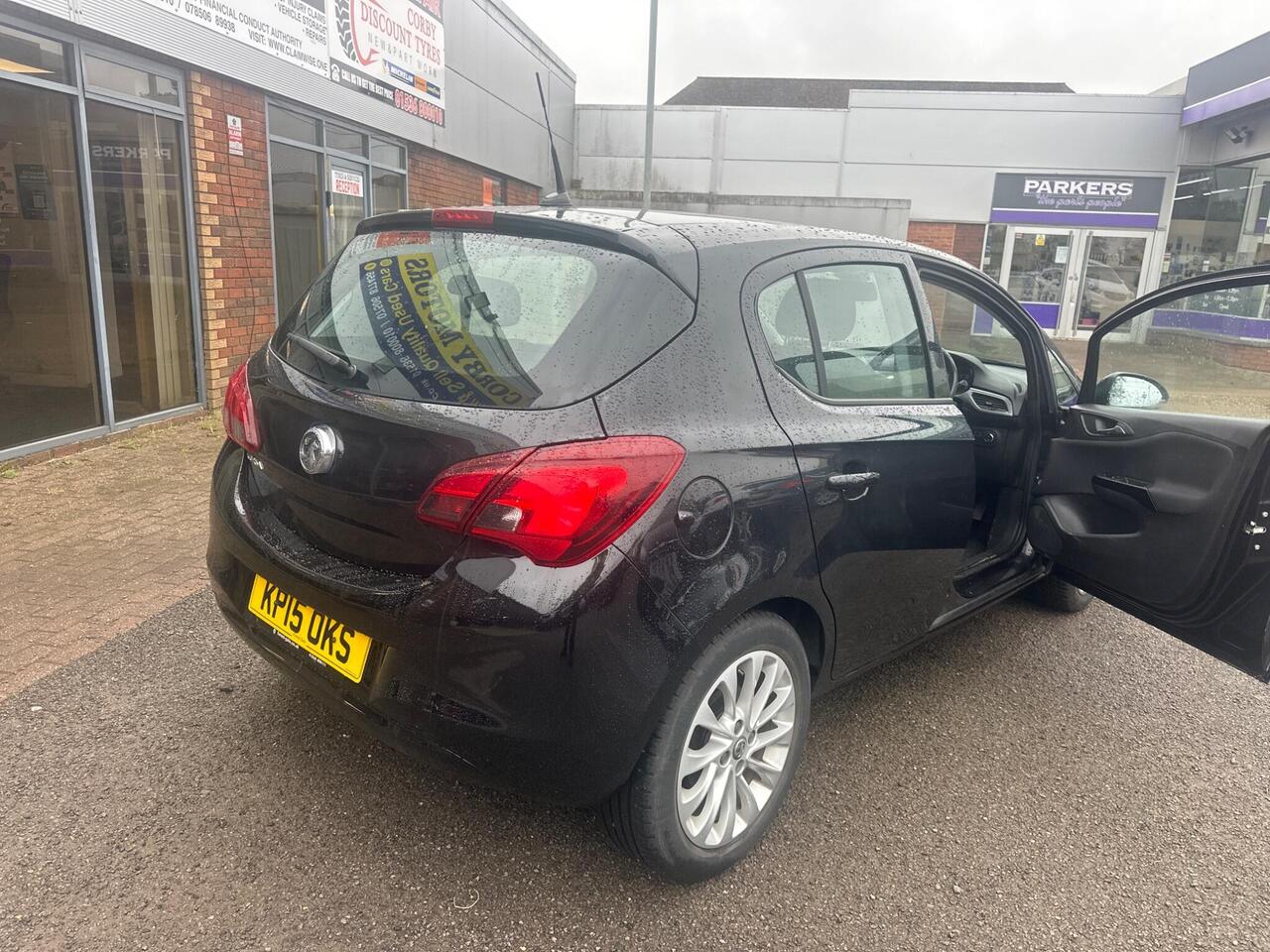 Vauxhall Corsa KP15OKS