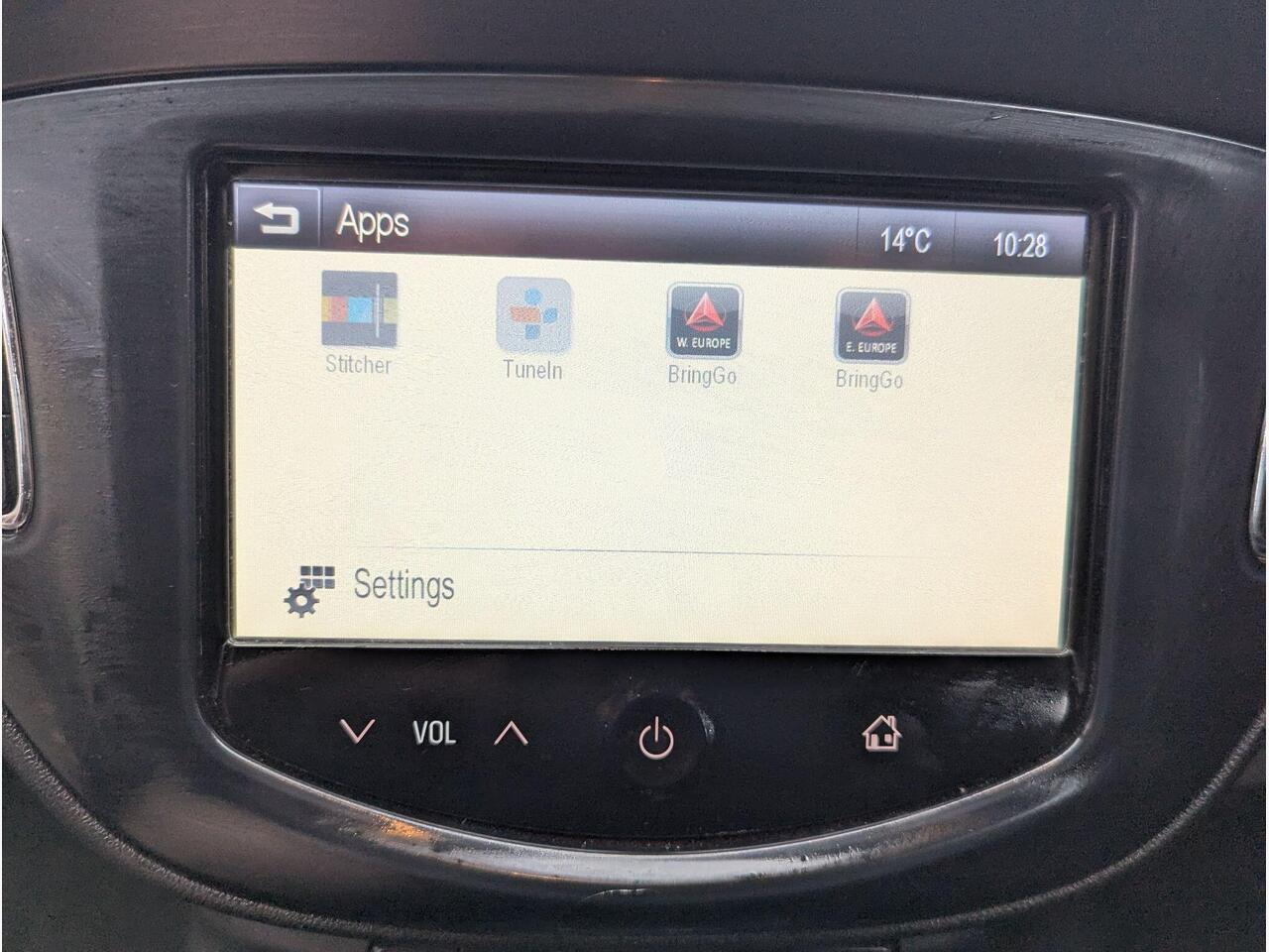 Vauxhall Corsa KP15OKS