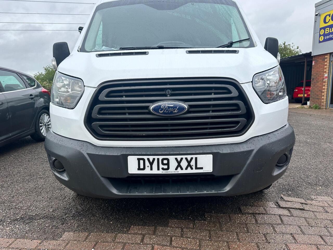 Ford Transit DY19XXL