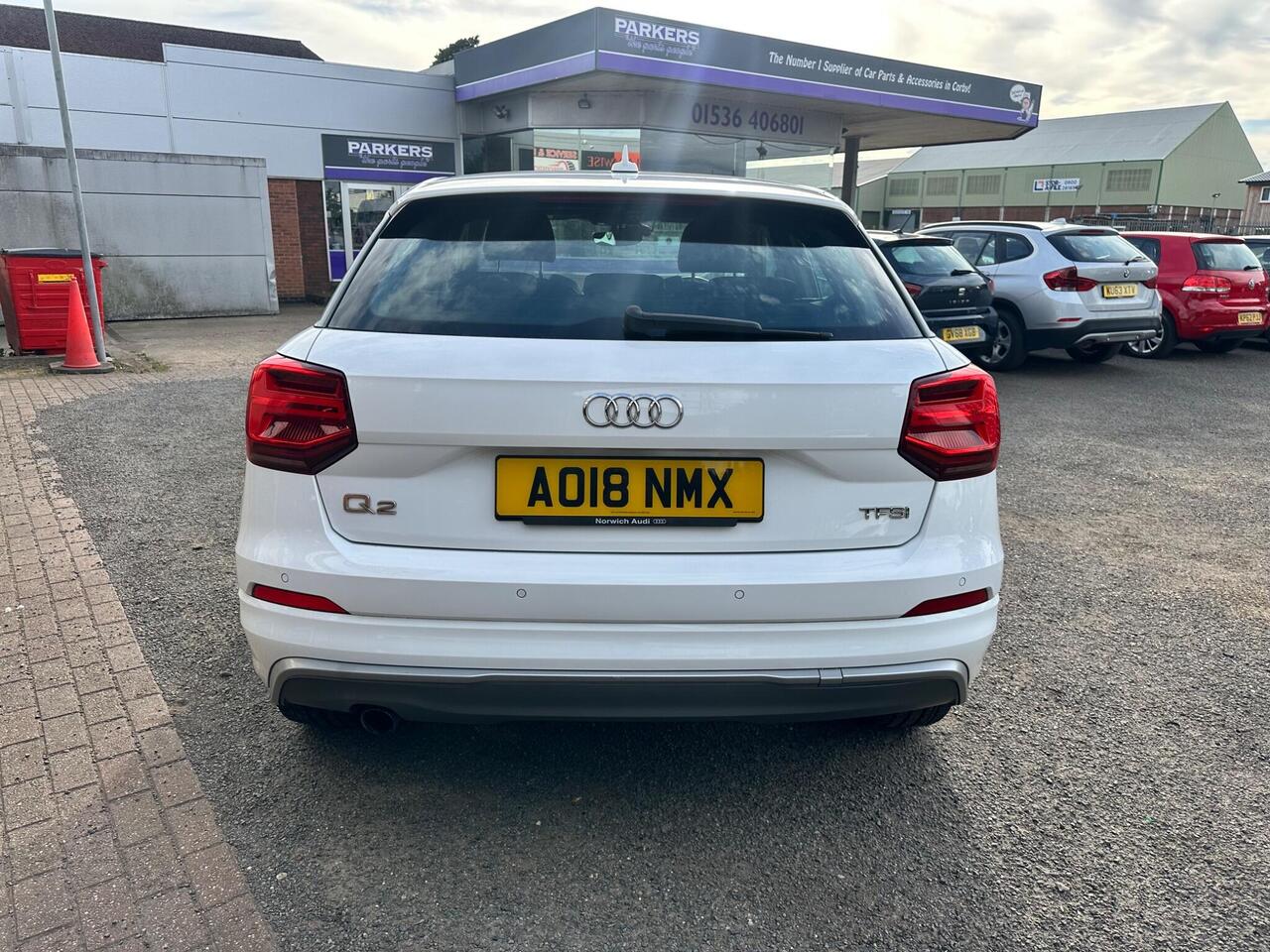 Audi Q2 AO18NMX