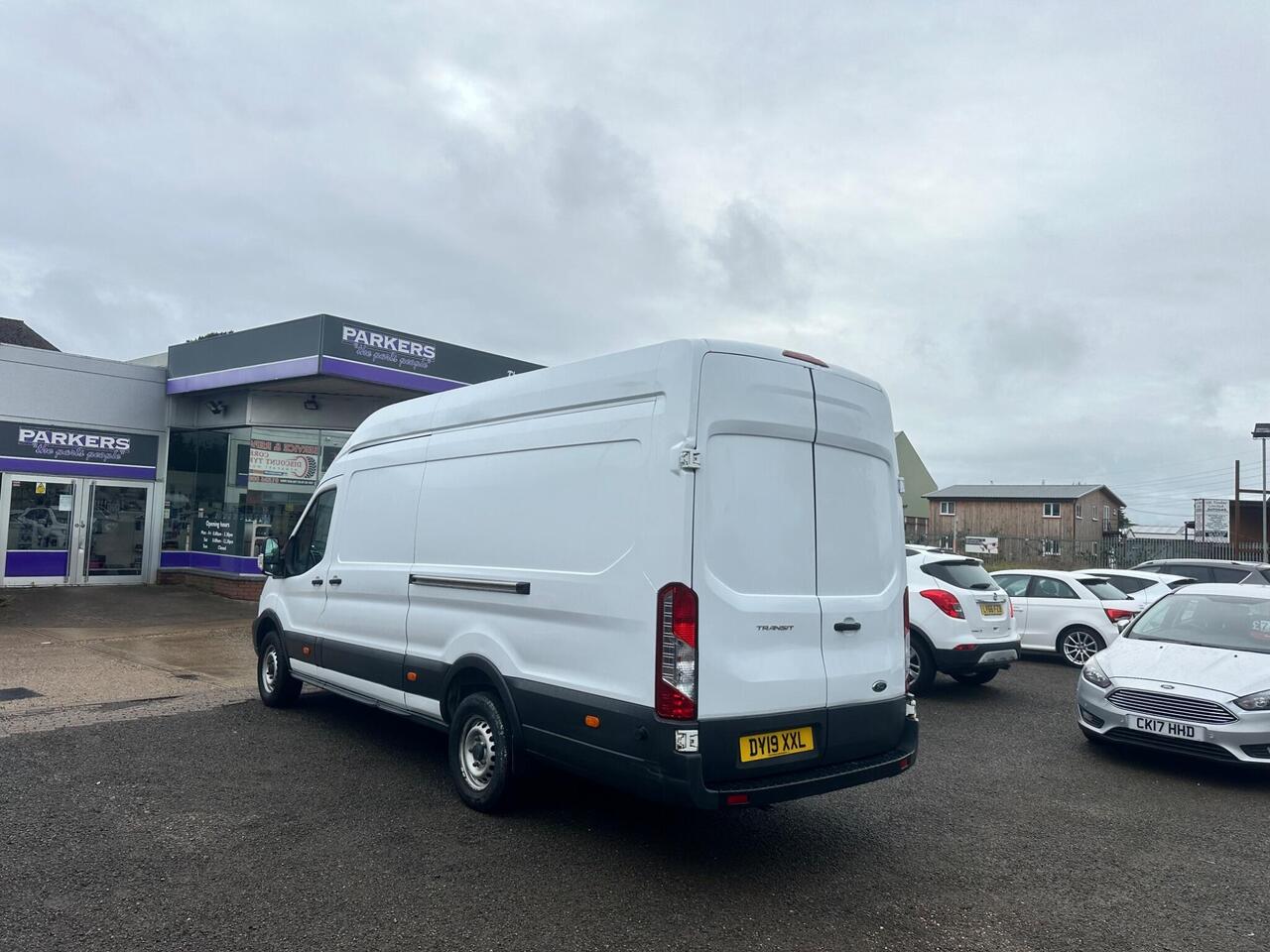 Ford Transit DY19XXL