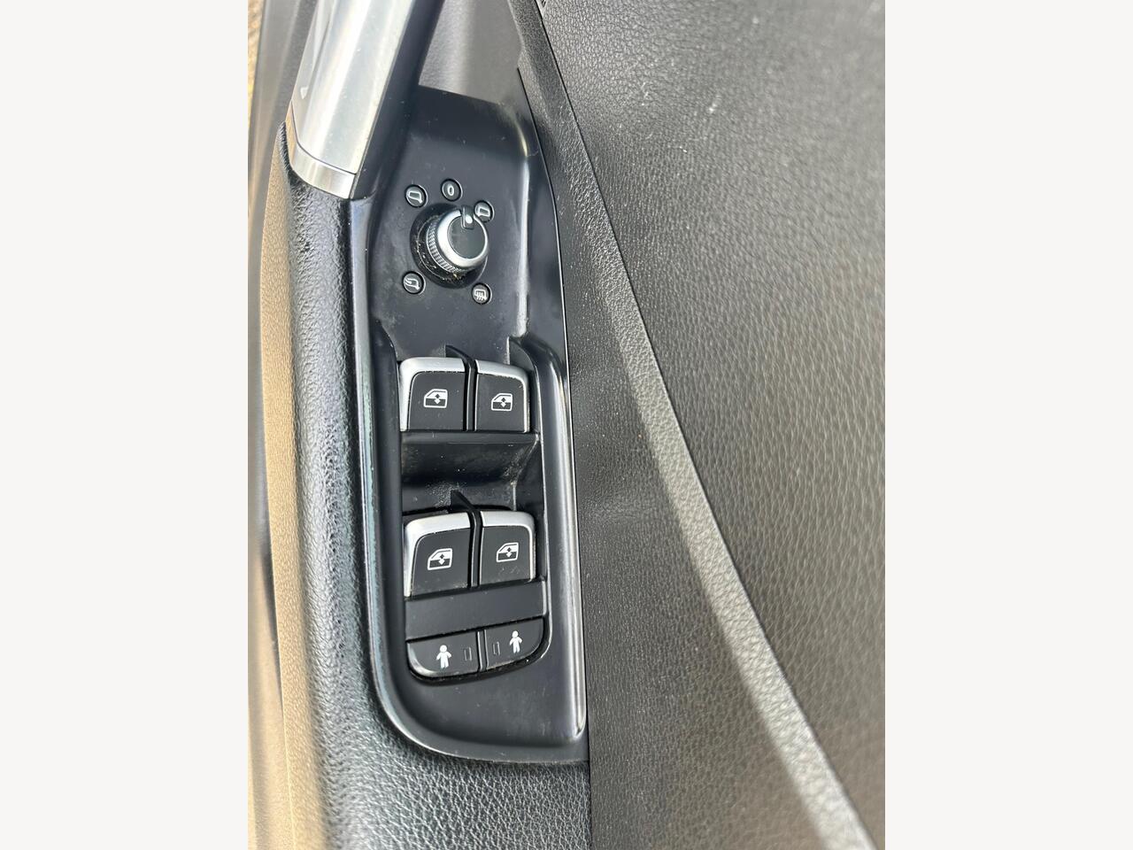 Audi Q2 AO18NMX