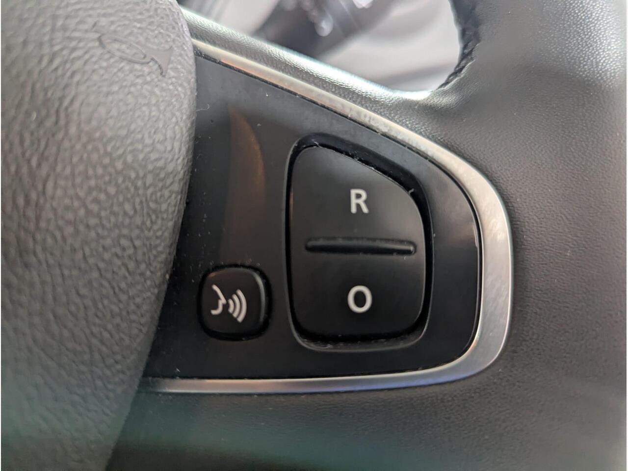 Renault Captur SA68GNZ Renault Captur SA68GNZ