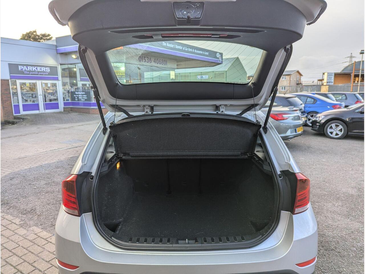 BMW X1 KU63XTV BMW X1 KU63XTV