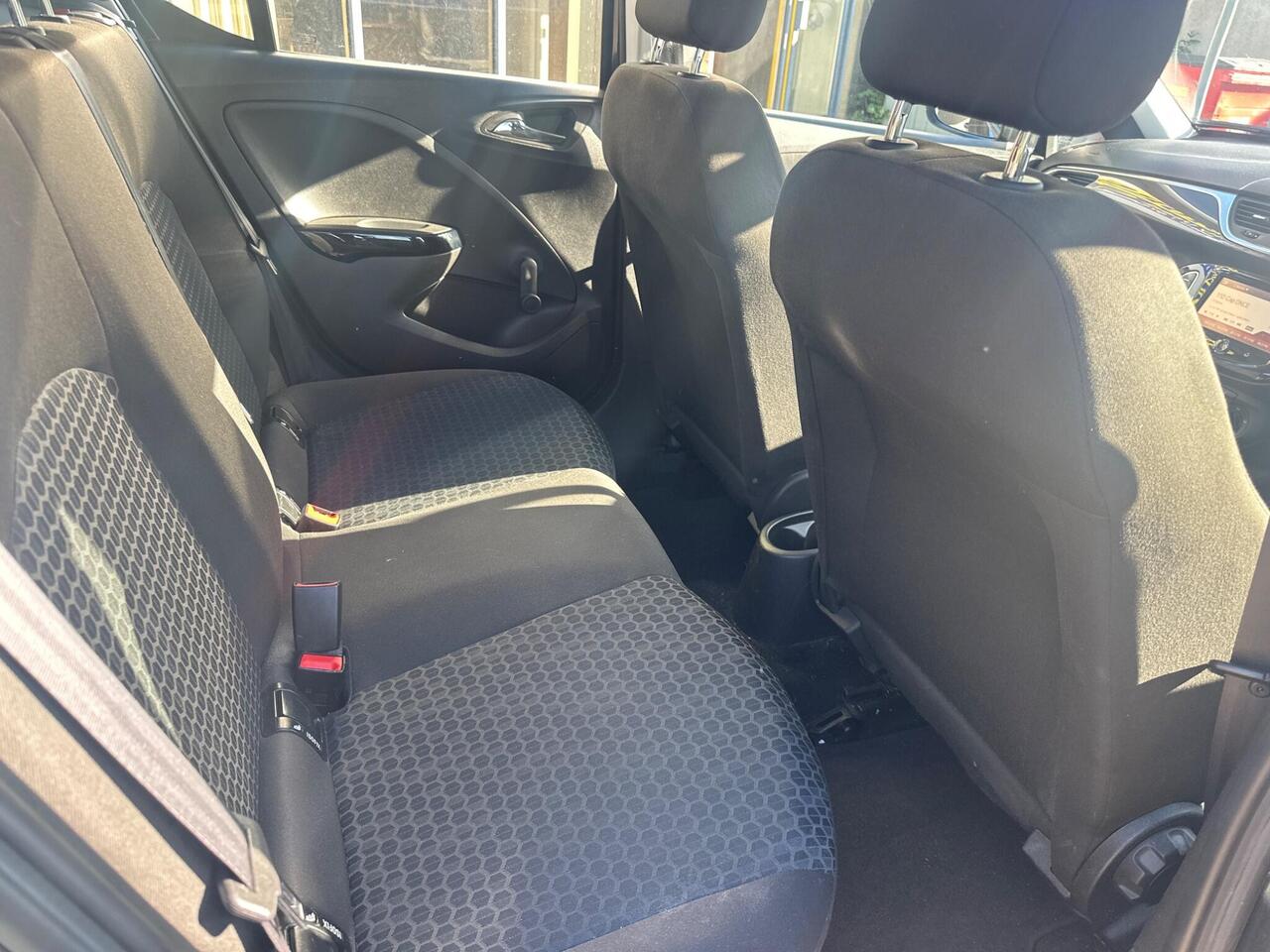 Vauxhall Corsa KP15OKS