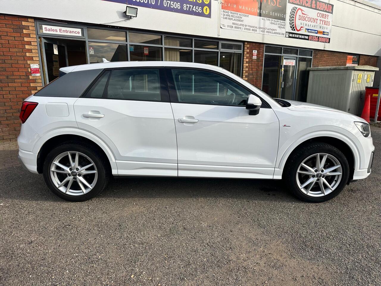 Audi Q2 AO18NMX