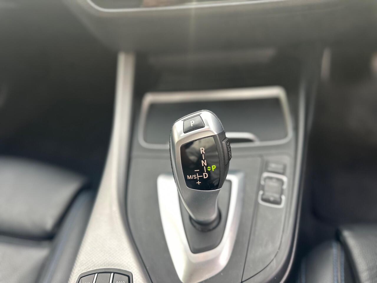 BMW 1 Series FB19JVL