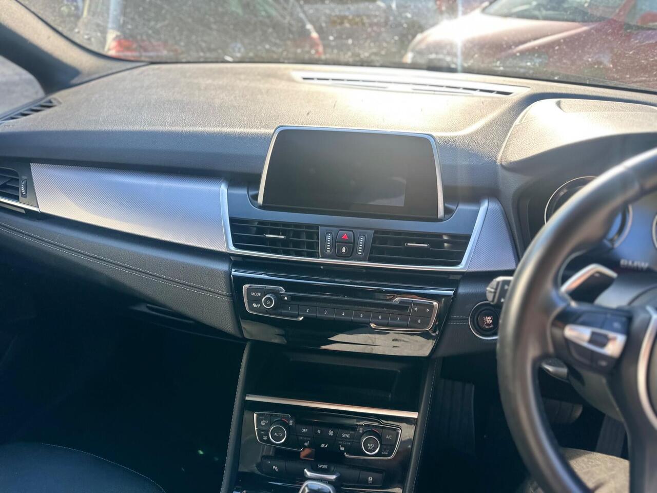 BMW 2 Series Active Tourer YF19EZY BMW 2 Series Active Tourer YF19EZY