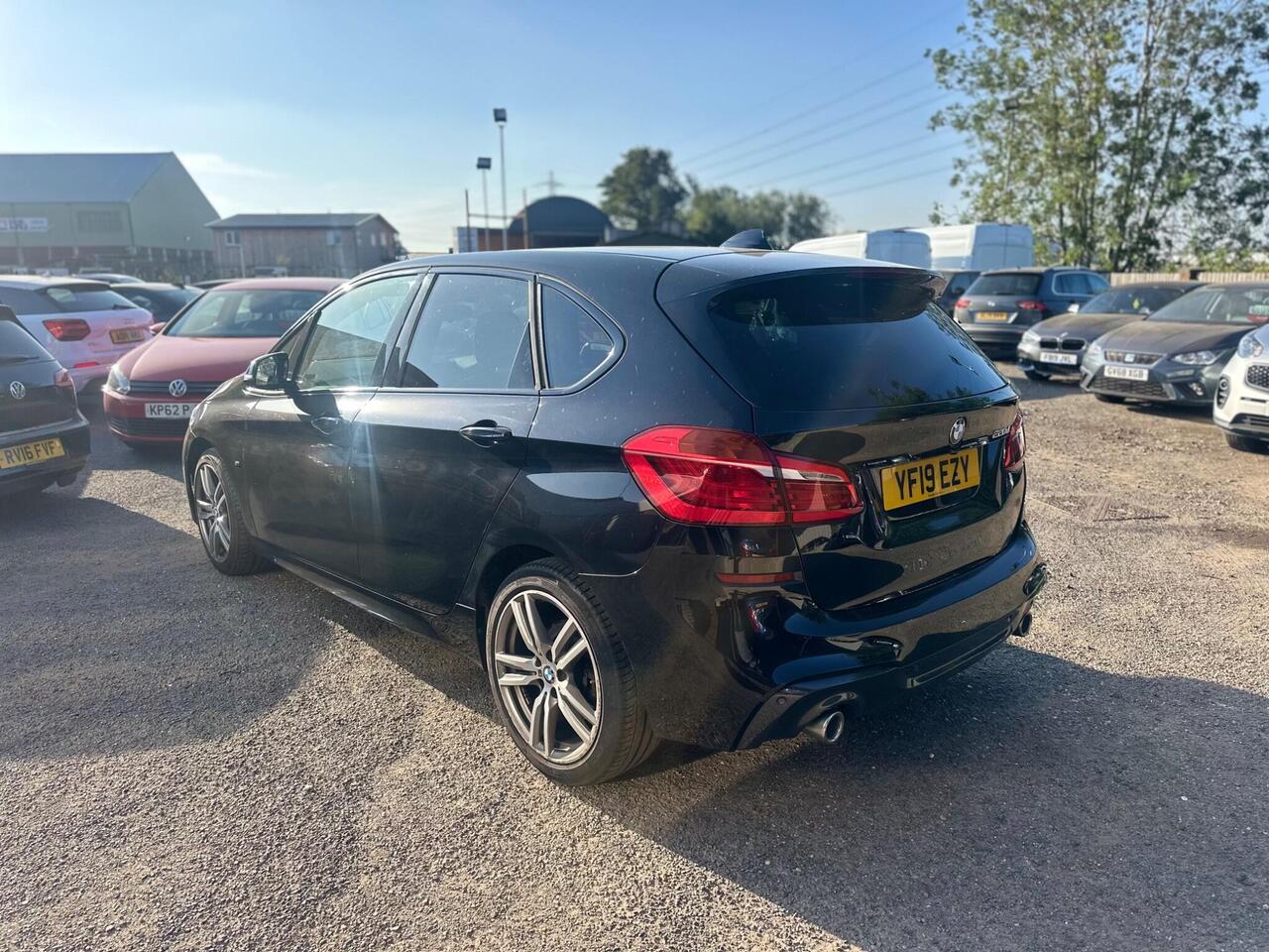 BMW 2 Series Active Tourer YF19EZY BMW 2 Series Active Tourer YF19EZY